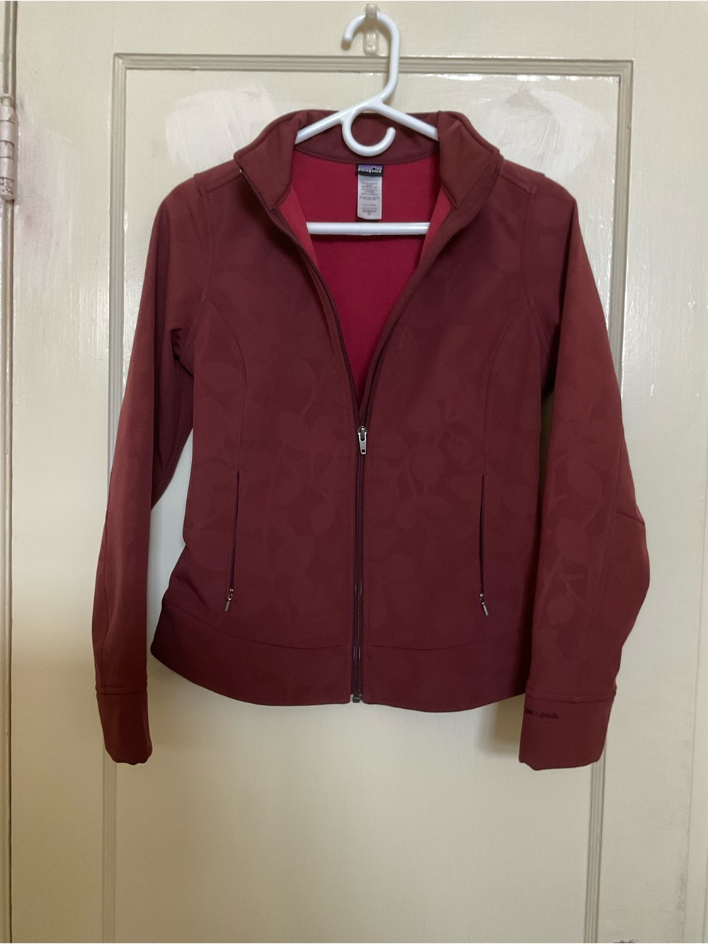 Patagonia Women's Deep Red Full-Zip Utility Jacket